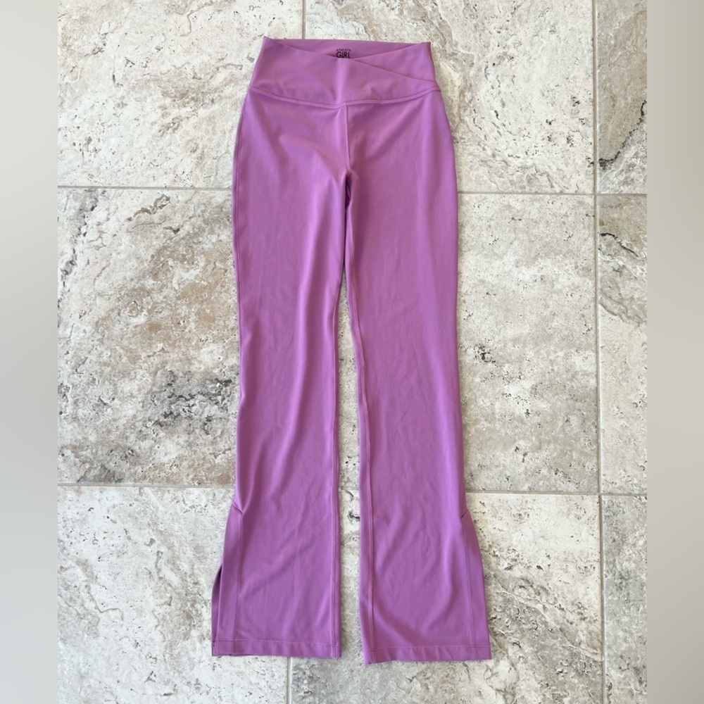 Athleta Girl Transcend Crossover Bootcut Flare Leggings Pant, Light Purple, L/12